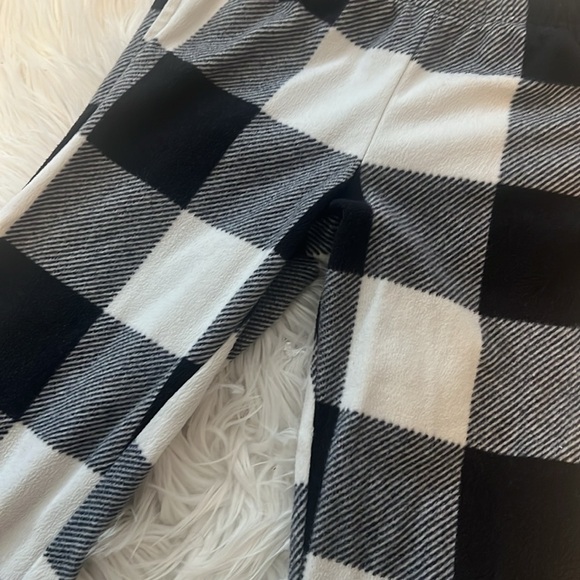 Kids Flannel Fleece Pants - Picture 2 of 3